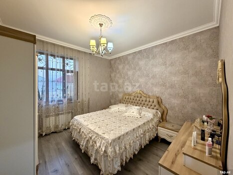 Həyət evi, Saray qəs.