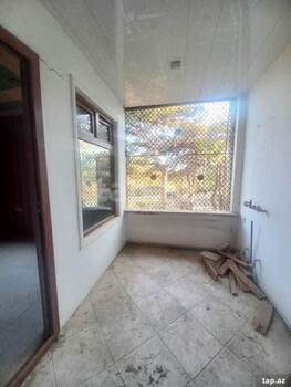3-otaqlı mənzil, İzzət Nəbiyev küç., 80 m²