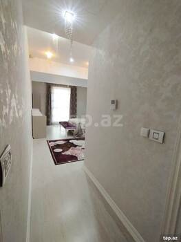 4-otaqlı yeni tikili kirayə verilir, Neftçilər pr., 250 m²