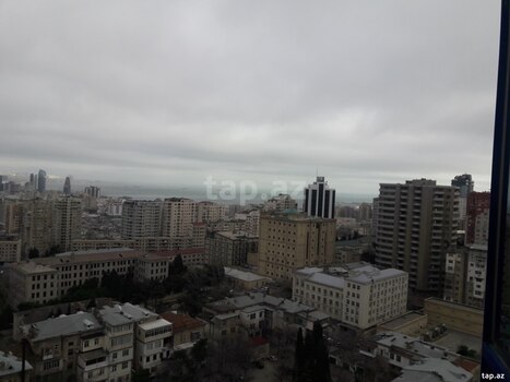 6-otaqlı yeni tikili, H.Cavid pr., 328 m²