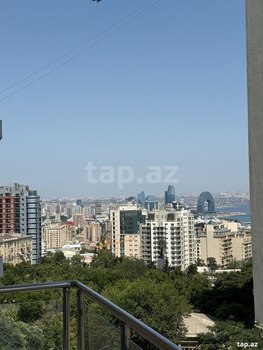 3-otaqlı yeni tikili, İsmayıl bəy Qutqaşinli küç., 148 m²