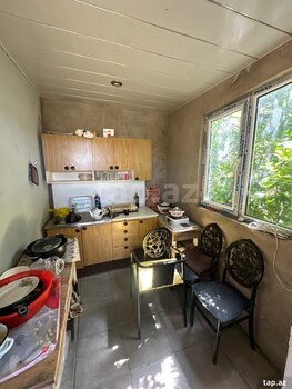Bağ evi, Novxanı qəs.
