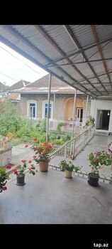 Həyət evi, Şəki ş.