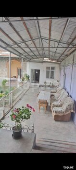 Həyət evi, Şəki ş.