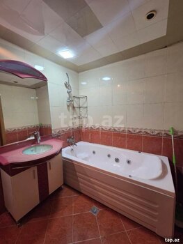 3-otaqlı yeni tikili, 20 Yanvar küç., 133 m²