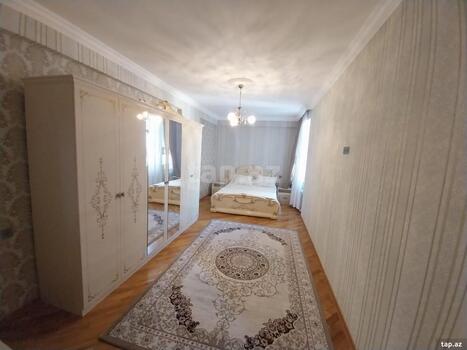 3-otaqlı yeni tikili, İnşaatçılar m., 152 m²