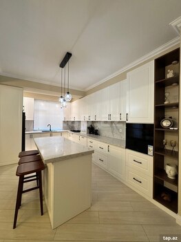 4-otaqlı yeni tikili, Nəsibbəy Yusifbəyli küç., 172 m²