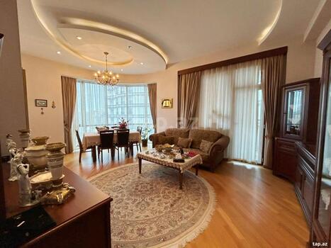 3-otaqlı yeni tikili, Z.Əliyeva pr., 138 m²