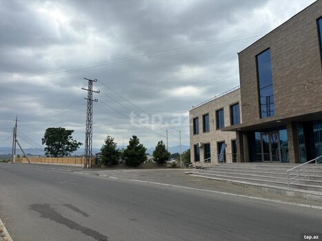 Ofis icarəyə verilir, Əli Nəzmi küç.