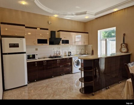 Villa, Qəbələ ş.
