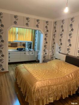 4-otaqlı mənzil, 6 -cı mkr., 85.5 m²