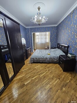 4-otaqlı mənzil, İ.Dadaşov küç., 120 m²