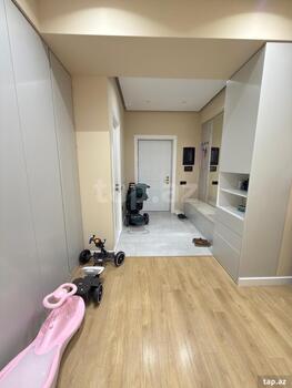 4-otaqlı yeni tikili, Əbdürrəhman bəy Haqverdiyev küç., 185 m²