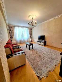 2-otaqlı yeni tikili, 7-ci mkr. qəs., 75 m²
