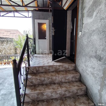 Həyət evi, Şəki ş.