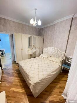 3-otaqlı yeni tikili, Elmlər Akademiyası m., 75 m²