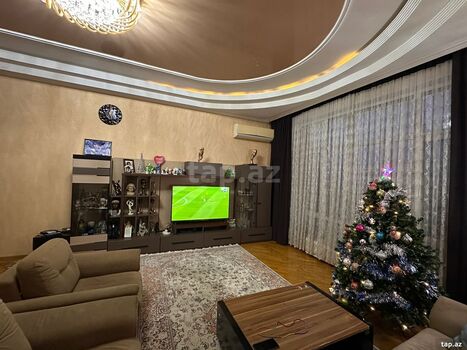 3-otaqlı yeni tikili, Moskva pr., 100 m²