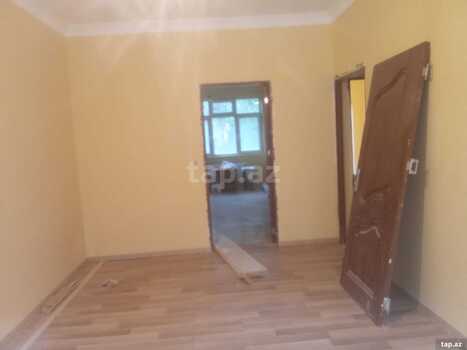 3-otaqlı mənzil, H.Seyidzadə küç., 105 m²