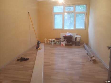 3-otaqlı mənzil, H.Seyidzadə küç., 105 m²