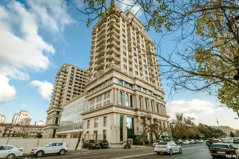 3-otaqlı yeni tikili, H.Cavid pr., 147.8 m²