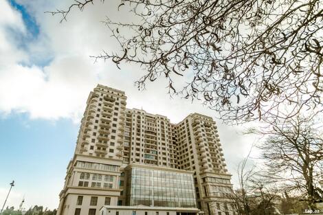 3-otaqlı yeni tikili, H.Cavid pr., 147.8 m²