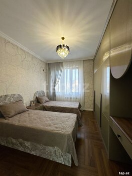 3-otaqlı yeni tikili, Əhmədli m., 105 m²