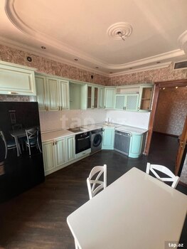 3-otaqlı yeni tikili kirayə verilir, Nəsimi r., 125 m²