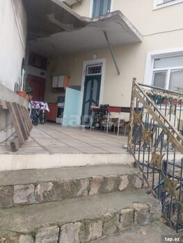 Həyət evi, Biləcəri qəs.