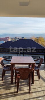 Villa, Quba r.