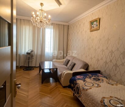 3-otaqlı mənzil, Gəncə ş., 68 m²