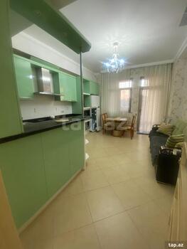 4-otaqlı yeni tikili kirayə verilir, Bakıxanov küç., 240 m²