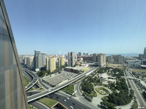 4-otaqlı yeni tikili kirayə verilir, Babək pr., 180 m²