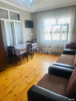 Həyət evi kirayə verilir, Şəki ş.