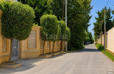 Bağ evi, Novxanı qəs.
