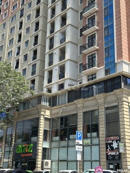 4-otaqlı yeni tikili, Nərimanov r., 175 m²