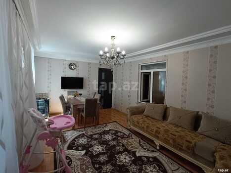 Həyət evi, İnşaatçılar m.