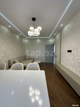 3-otaqlı mənzil, N. Tusi küç., 90 m²