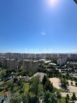 3-otaqlı mənzil, N. Tusi küç., 90 m²