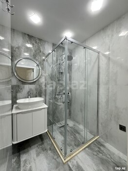 3-otaqlı mənzil, N.Tusi küç., 80 m²