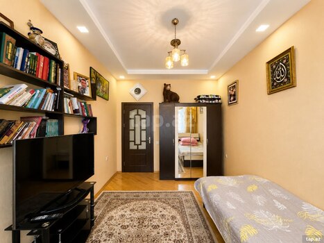 4-otaqlı yeni tikili, Xətai r., 137.4 m²