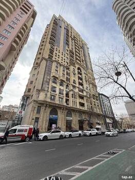 4-otaqlı yeni tikili, Nəsimi r., 250 m²