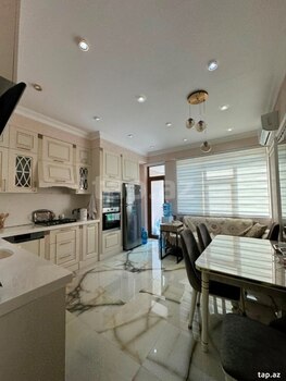 4-otaqlı yeni tikili, Həsən bəy Zərdabi küç., 152 m²