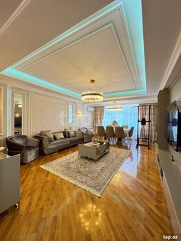 4-otaqlı yeni tikili, Həsən bəy Zərdabi küç., 152 m²