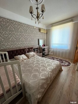 2-otaqlı mənzil kirayə verilir, Xaçmaz r., 70 m²