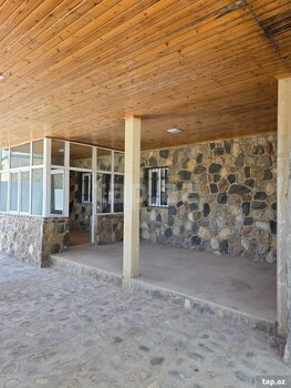 Həyət evi, Saray qəs.