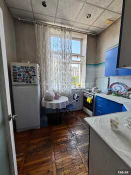 2-otaqlı mənzil, İnşaatçılar pr., 65 m²