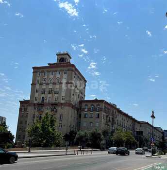 2-otaqlı mənzil, İnşaatçılar pr., 65 m²
