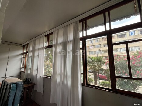 3-otaqlı mənzil, Gəncə ş., 74 m²