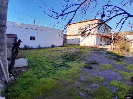 Həyət evi, Siyəzən r.