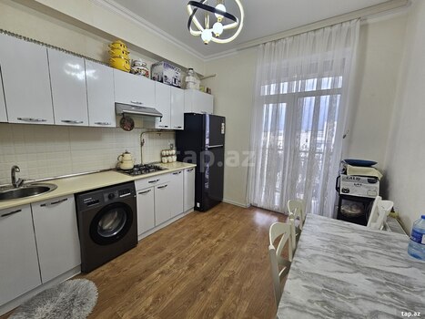 3-otaqlı yeni tikili, Gəncə ş., 76 m²
